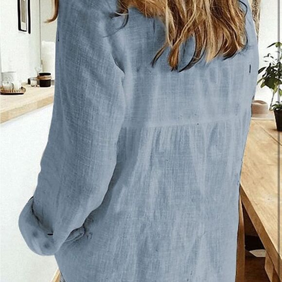 Women's Blue Button-Up Top - Picture 2 of 6